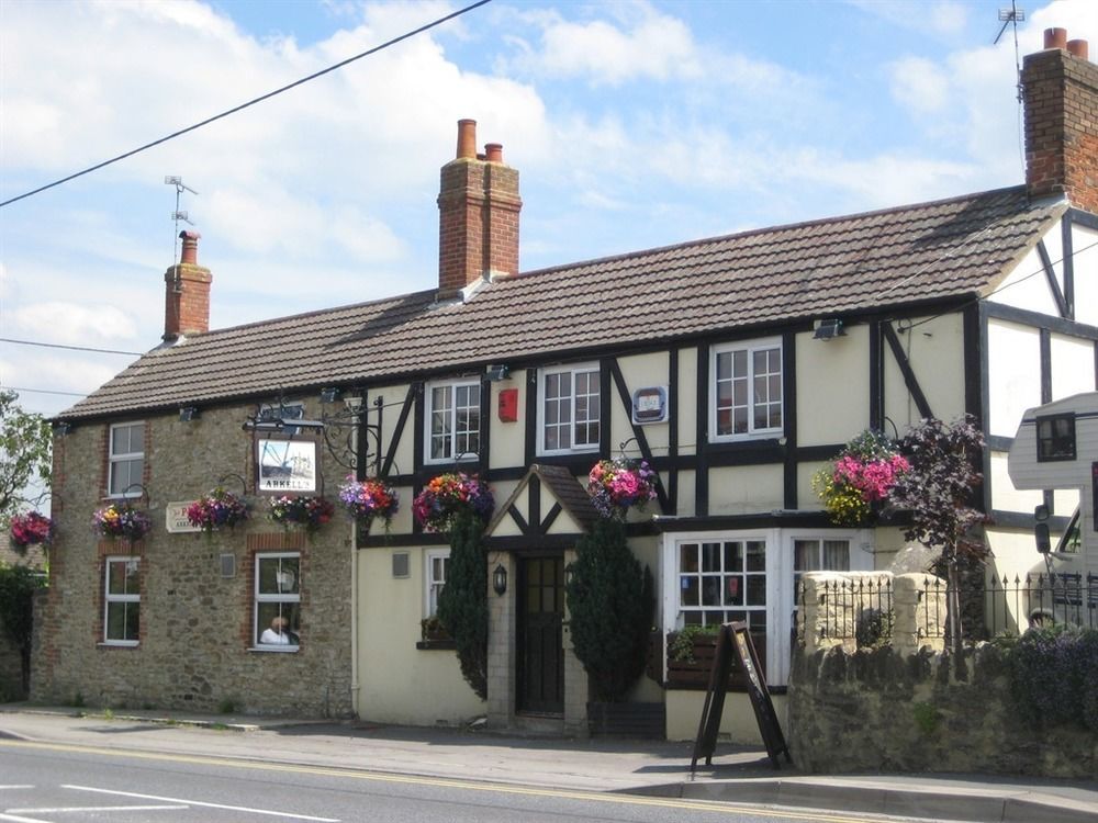 The Plough Inn Highworth Exterior foto